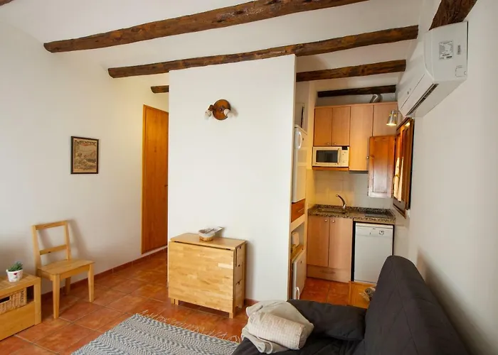 Aguilar * Альканьис